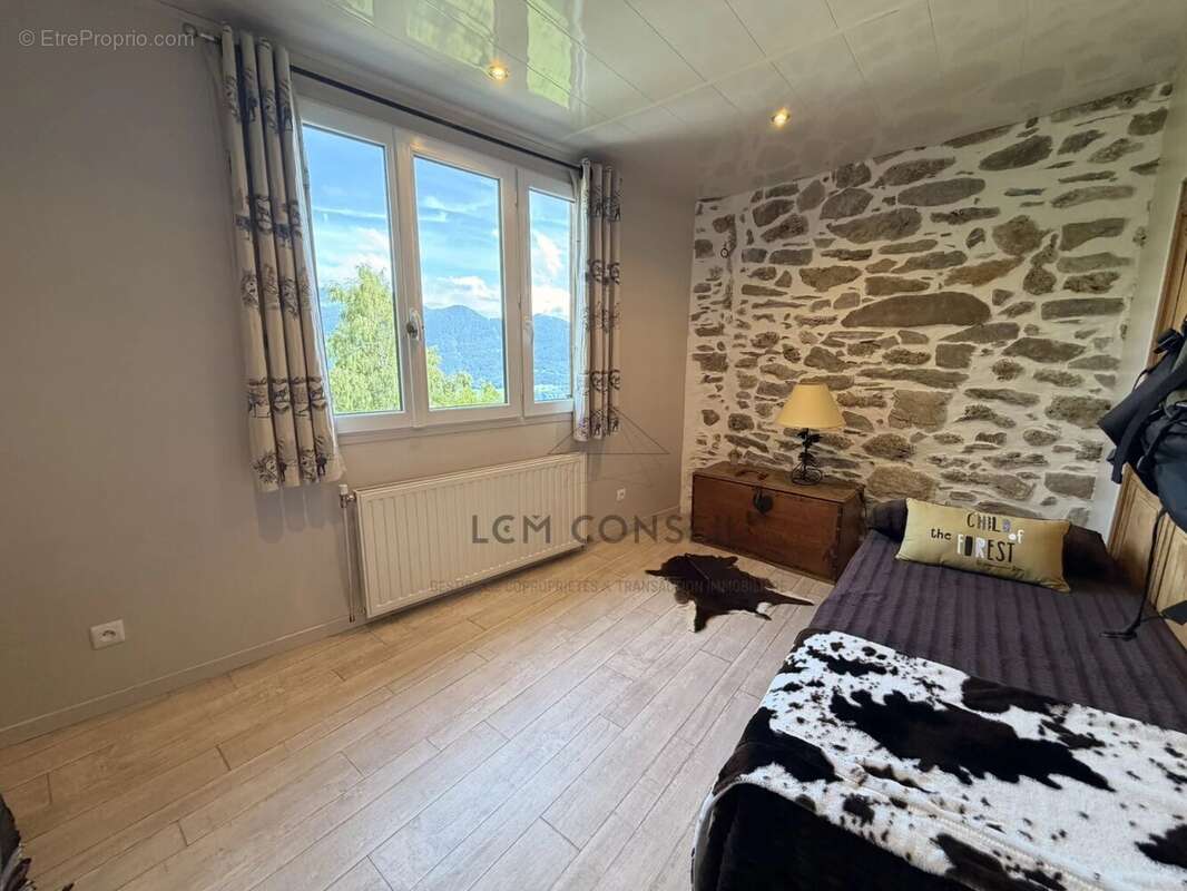 Maison à HAUTECOUR
