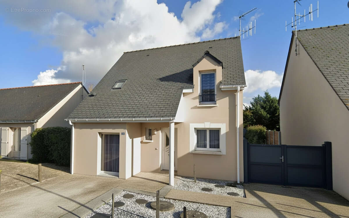 Maison à BRAIN-SUR-L'AUTHION