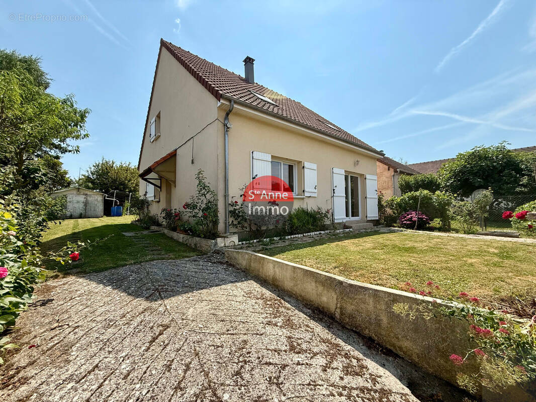 Maison à SOLENTE
