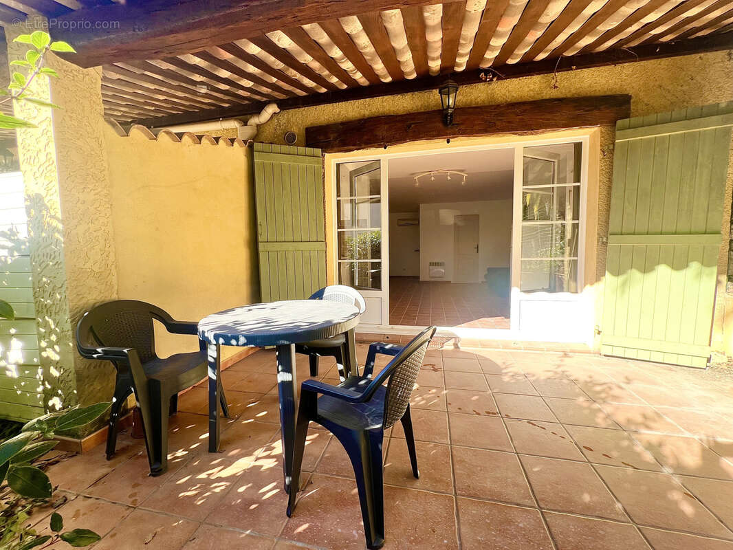 Appartement à LA MOTTE