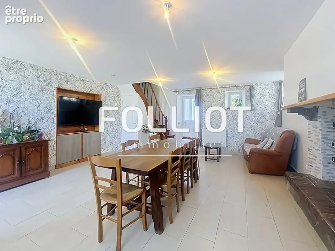 À vendre 50660 hyenville maison en pierre de 115 m² avec vie de plain-pied 4 chambres ! - photo 3