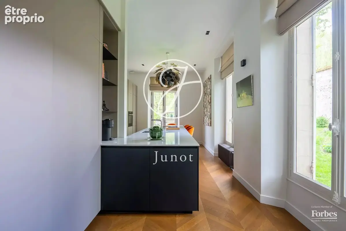 Sens – YONNE - Maison de maître - 339m² –  Parc 3.036m² - photo 11