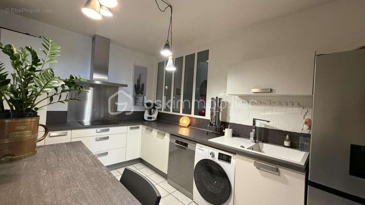 Appartement à POLLIONNAY