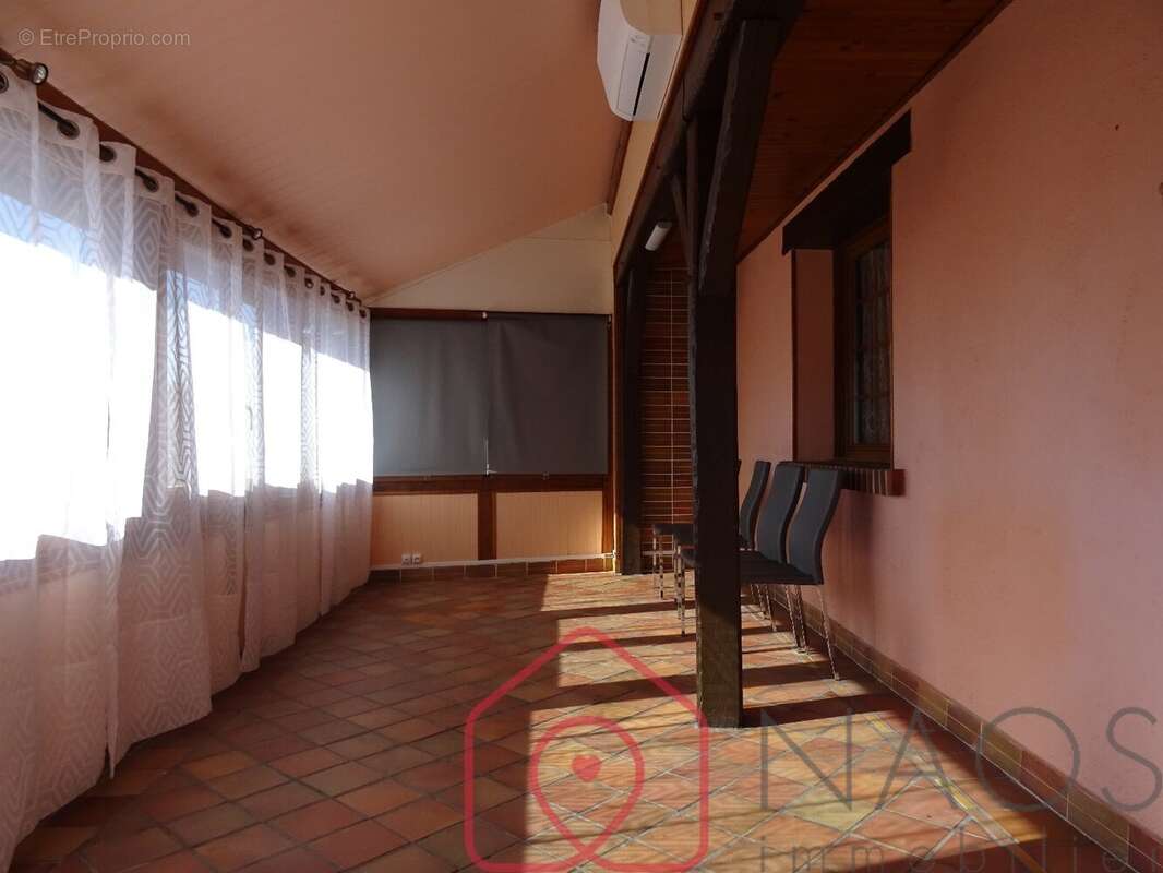 Maison à AUBIGNY-SUR-NERE