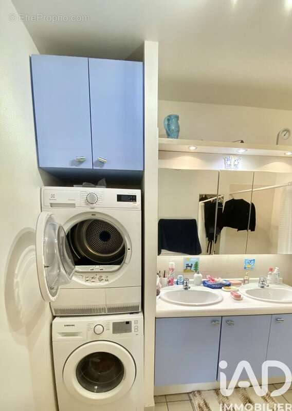 Photo 9 - Appartement à SURESNES