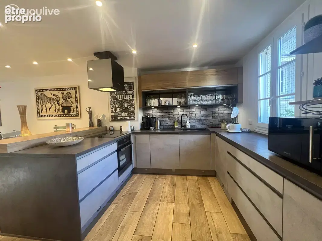 Appartement moderne de 102 m² à Chartres, 3 chambres - photo 2