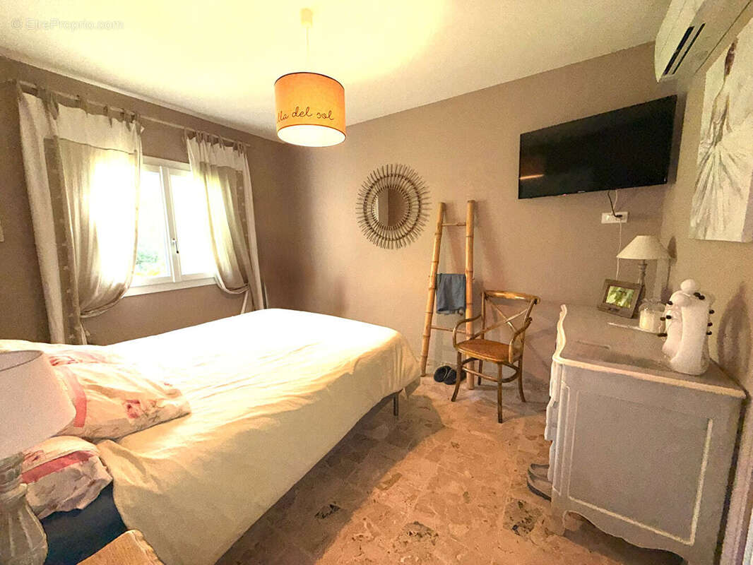 Maison Cadolive 4 pièce(s) 85 m2 - photo 8