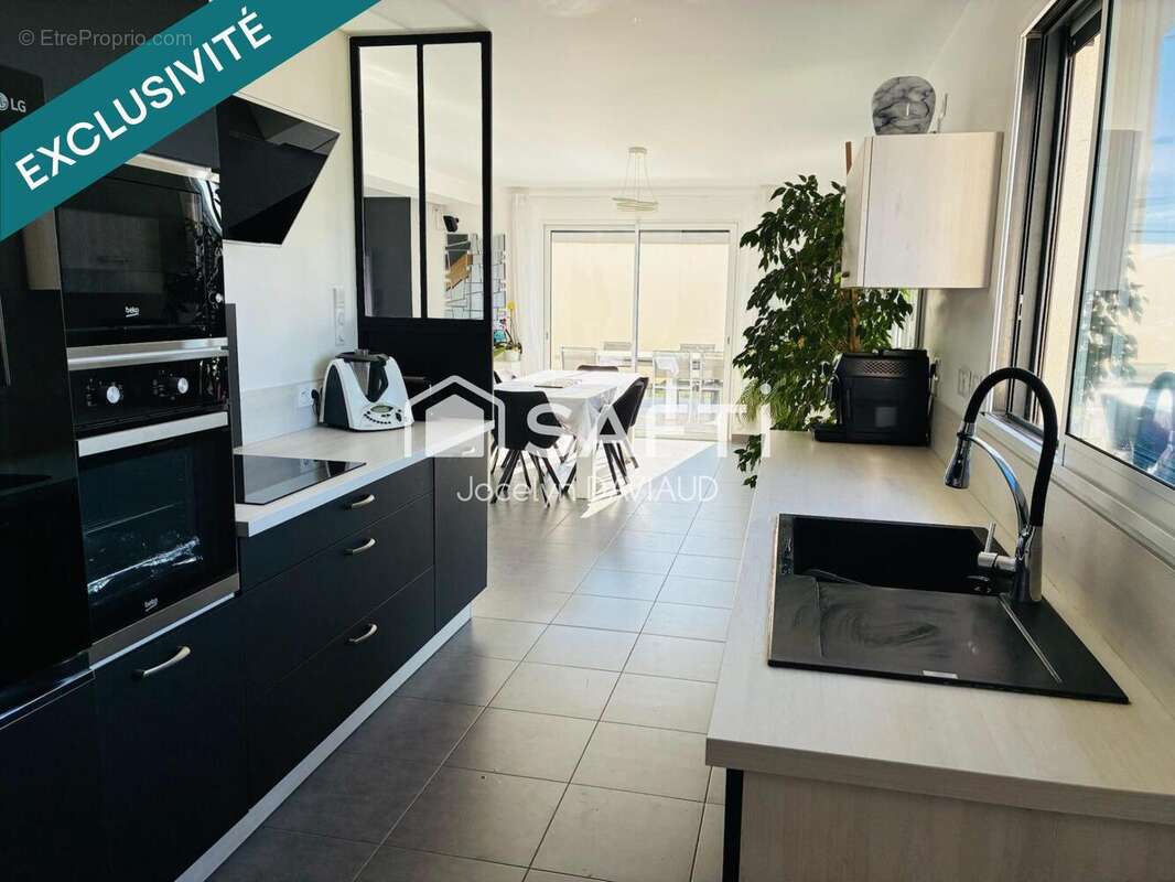 Photo 8 - Maison à MONTREUIL-JUIGNE