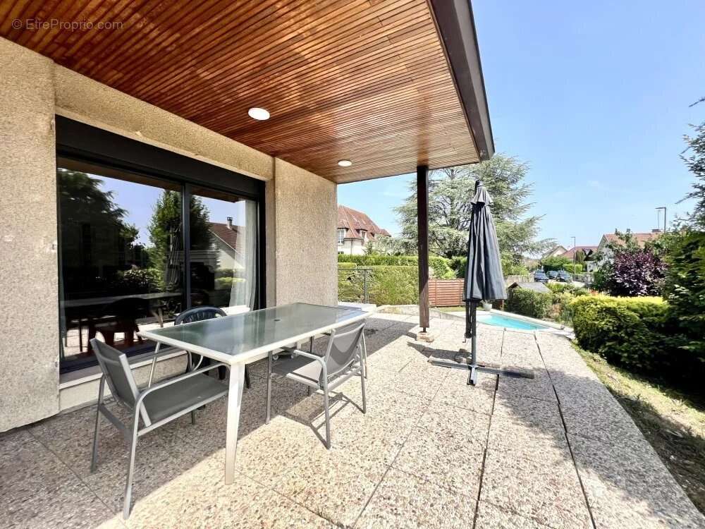 Maison à FONTAINE-LES-DIJON