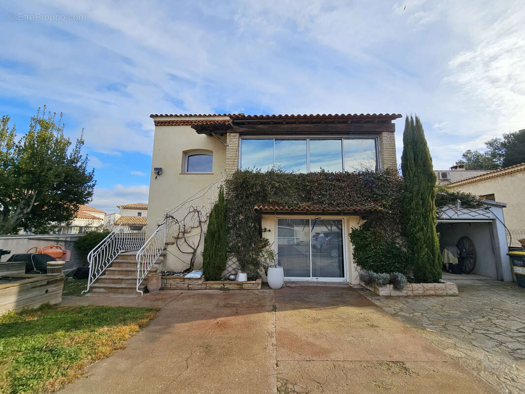 Maison à GIGNAC-LA-NERTHE