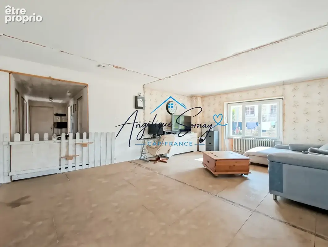  MANTRY – Maison mitoyenne avec maisonnette en pierre et beaux volumes - photo 10