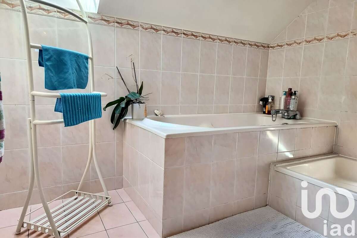 Photo 8 - Maison à VAUREAL