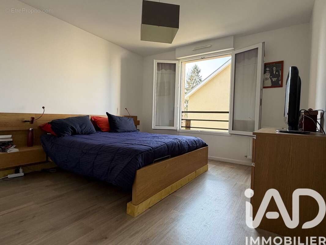Photo 7 - Appartement à LA QUEUE-LES-YVELINES