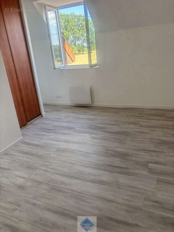 Duplex 67 m2  Mesnil Val - photo 6