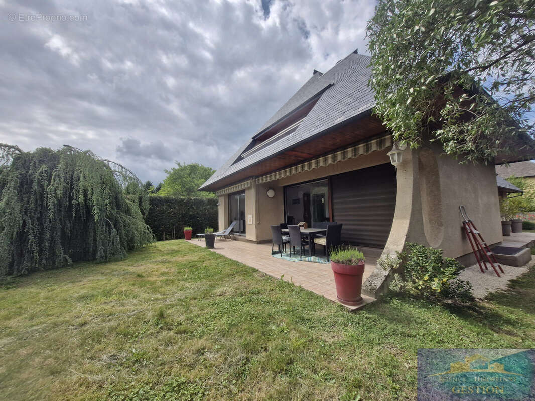 Maison à LOURDES