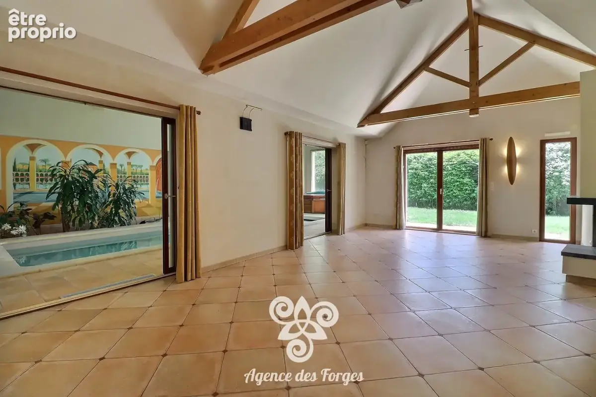 Maison d'architecte de 291m² - 6 chambres - avec piscine intérieure & spa - Carquefou - photo 2