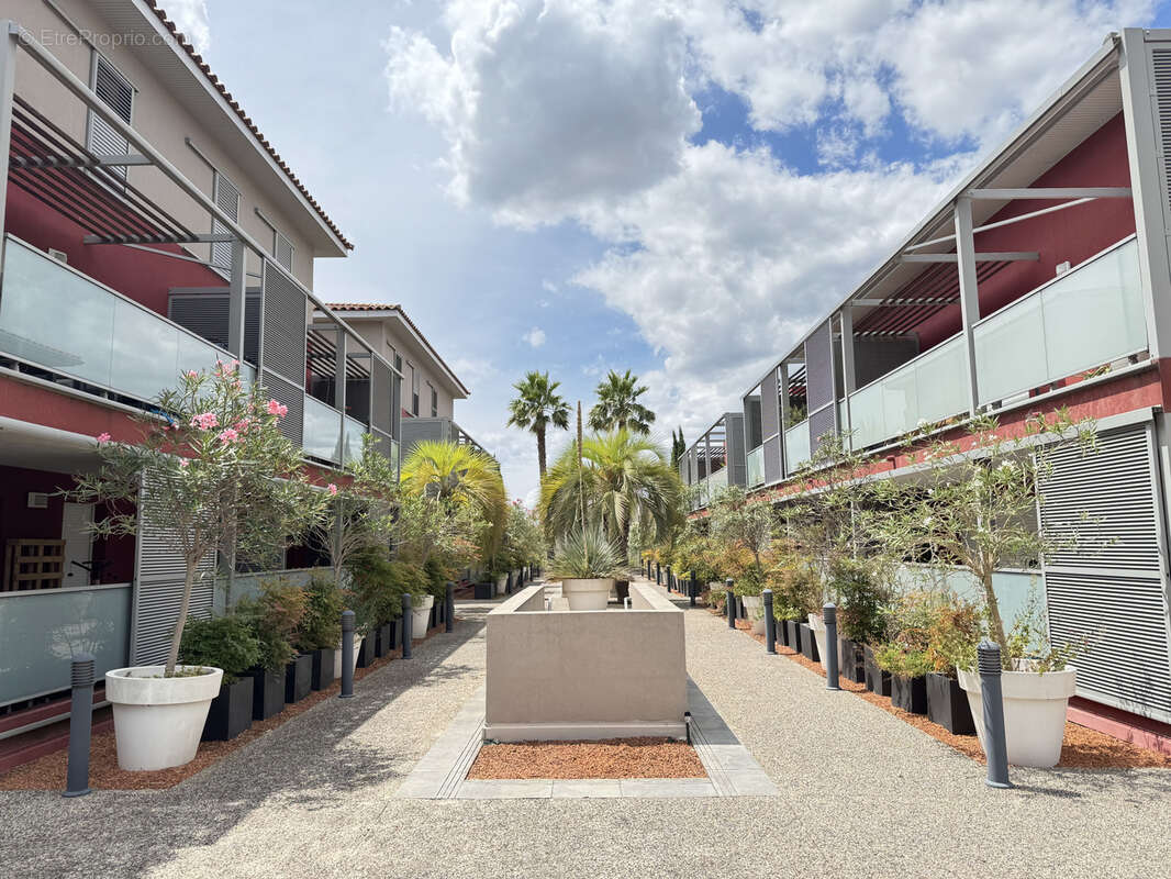 Appartement à MAUGUIO