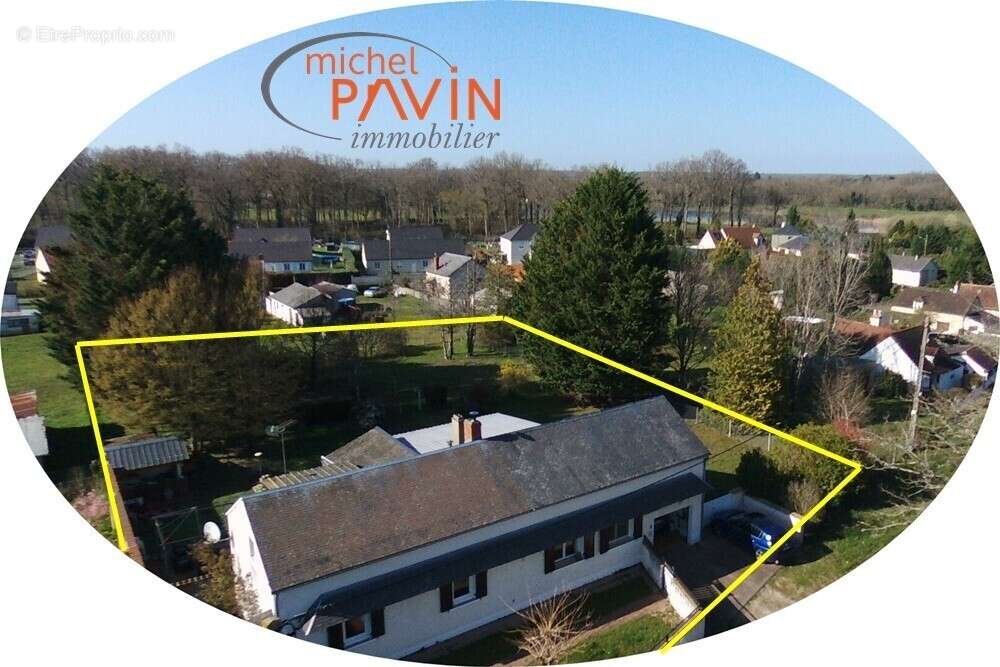 Maison à LA GUERCHE-SUR-L'AUBOIS