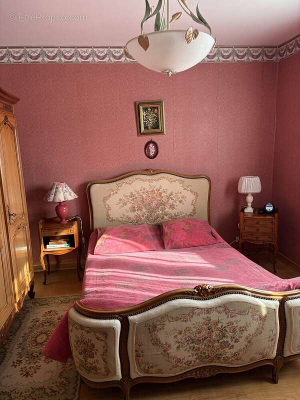 Maison à SAINT-MARTIN-DE-LA-LIEUE