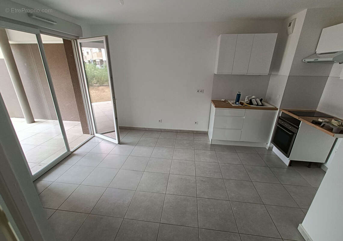 Appartement à HYERES