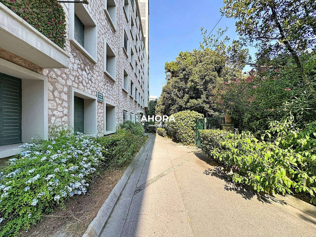 Appartement à MARSEILLE-8E