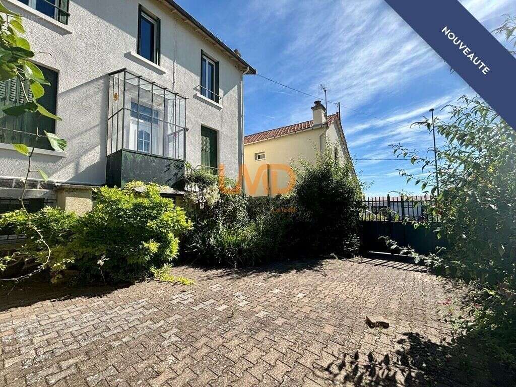 Maison à CLERMONT-FERRAND