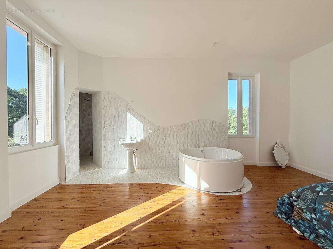 Maison à CASTELSARRASIN