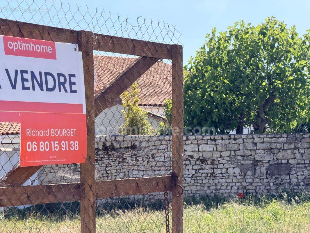 Terrain Rare 300 m² - Belle Façade de plus de 10 m – Le Bois-Plage-en-Ré - photo 4