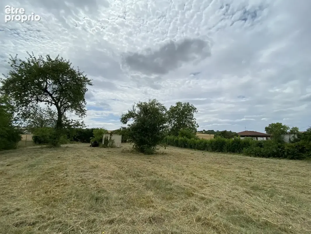 Terrain à bâtir de 1 582m2 - photo 2