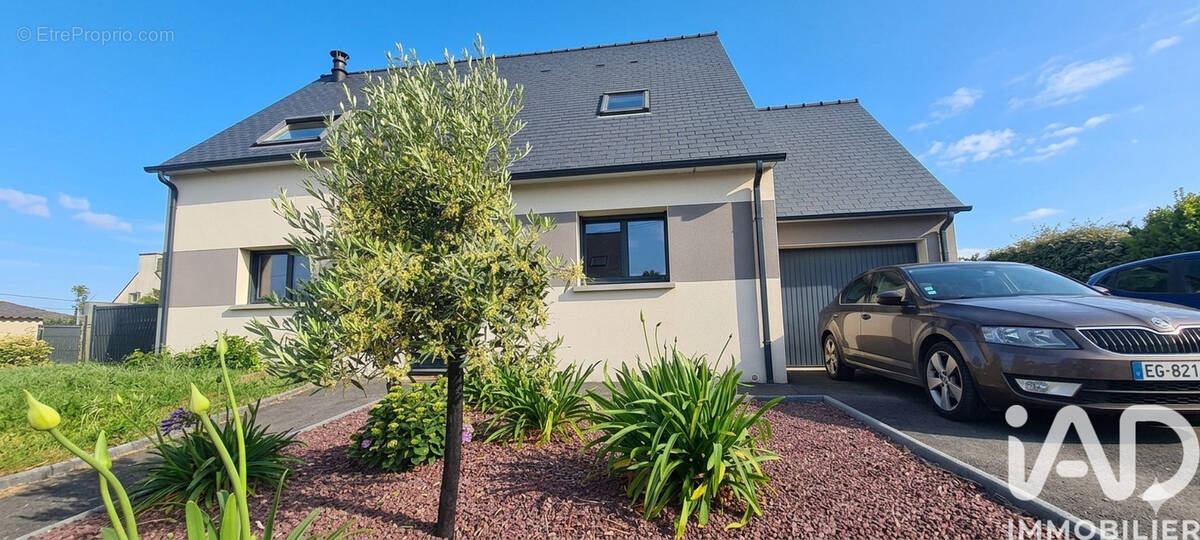 Photo 1 - Maison à LAMBALLE