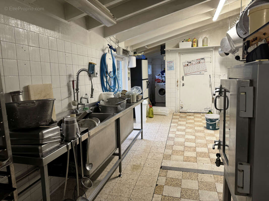 Maison à BAIGNES-SAINTE-RADEGONDE