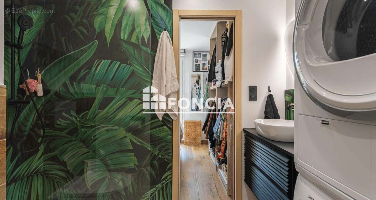 Appartement à HYERES