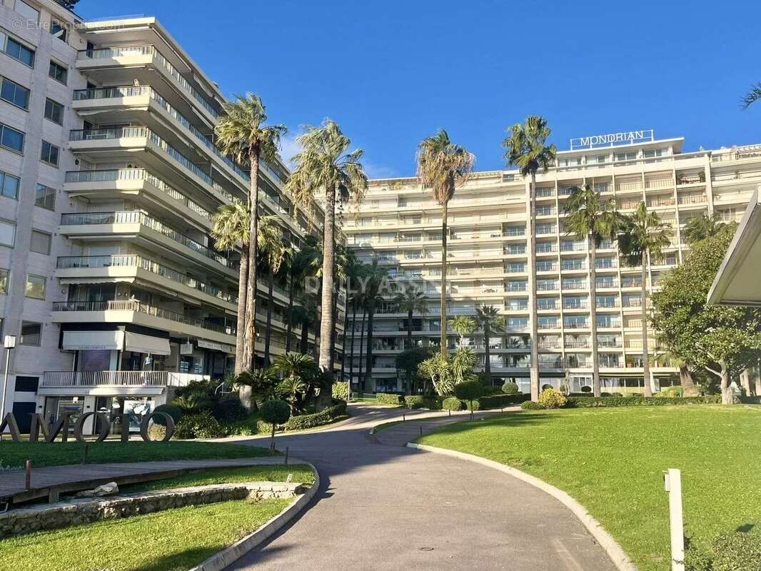 Appartement à CANNES