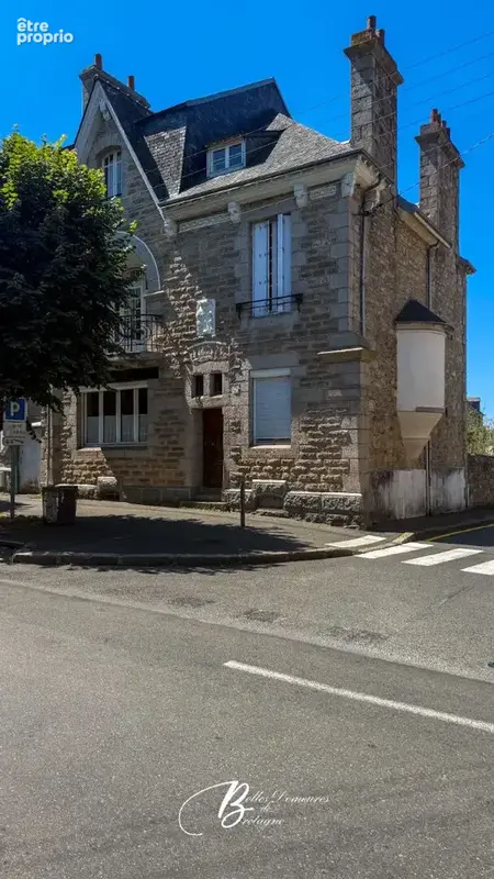 A vendre demeure de caractère dans ville historique, Côtés d'Armor - photo 2