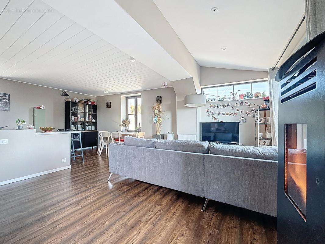 Maison à LES COTES-D&#039;AREY