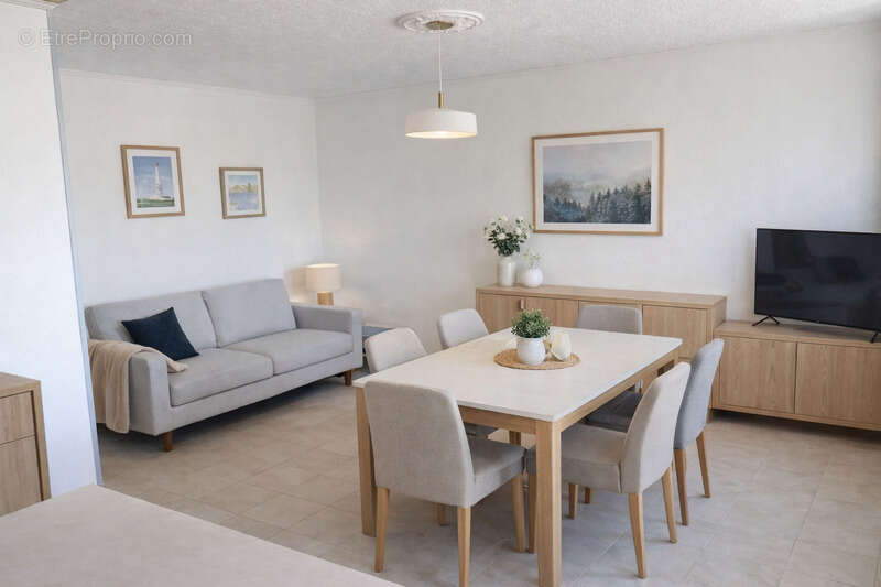 Appartement à LES MATHES