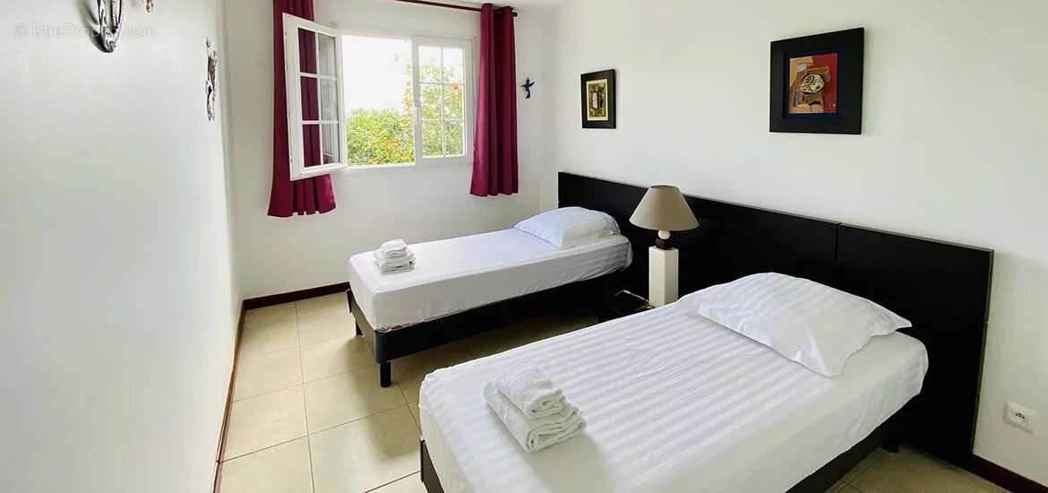 Appartement à LES TROIS-ILETS