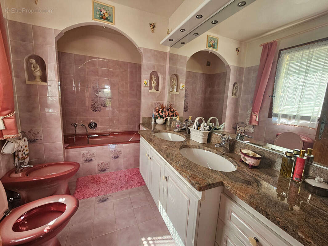 Maison à SAINT-RAPHAEL