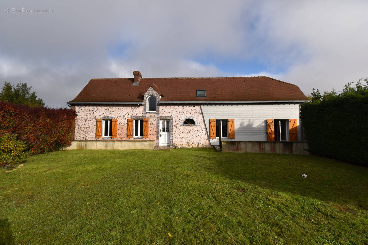 Maison à ILLIERS-COMBRAY