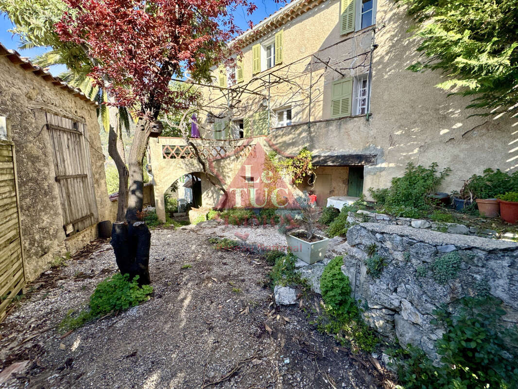 Maison à GRASSE