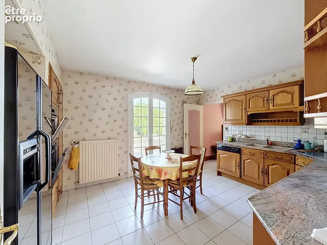 Maison individuelle de 170m2 avec jardin de 2000 m2   Magnac-sur-Touvre, aux portes d’Angoulême - photo 8