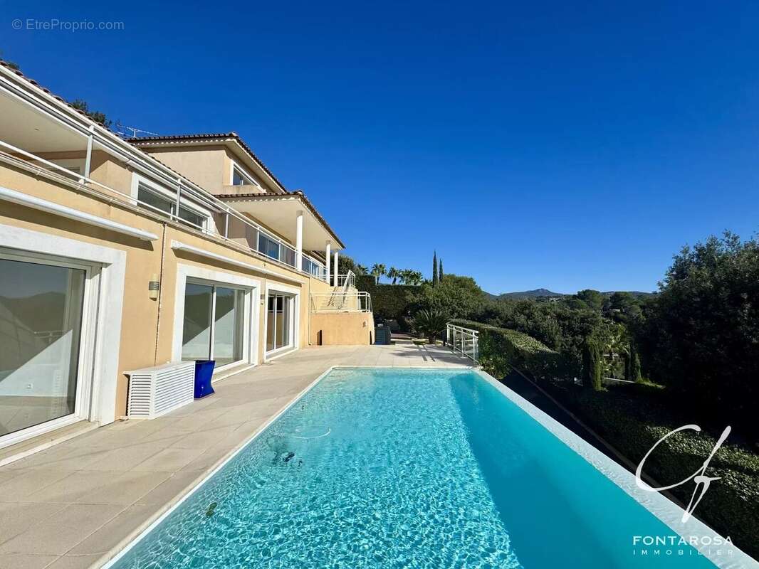 Maison à SAINT-RAPHAEL