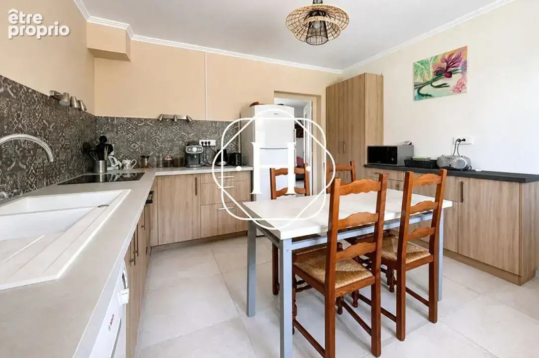 Maison 5 pièces 121 m² à vendre à Bourg-En-Bresse (01000) - photo 13