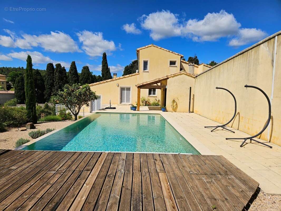 Maison à PERET