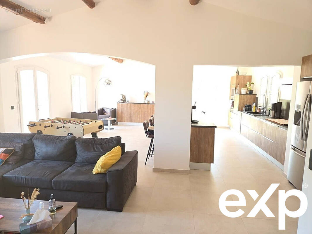 Maison à SOLLIES-VILLE