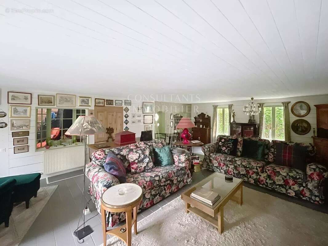 Maison à TROUVILLE-SUR-MER