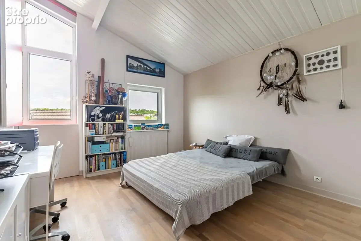 Maison d'architecte de 220 m²  avec studio indépendant - photo 9