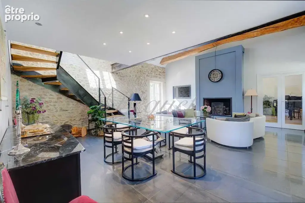 Veigné - 37250  - 430 m2 sur 3 maisons - 18 pièces - 11 chambres - 1 dépendance - Parc 5 ha - photo 3
