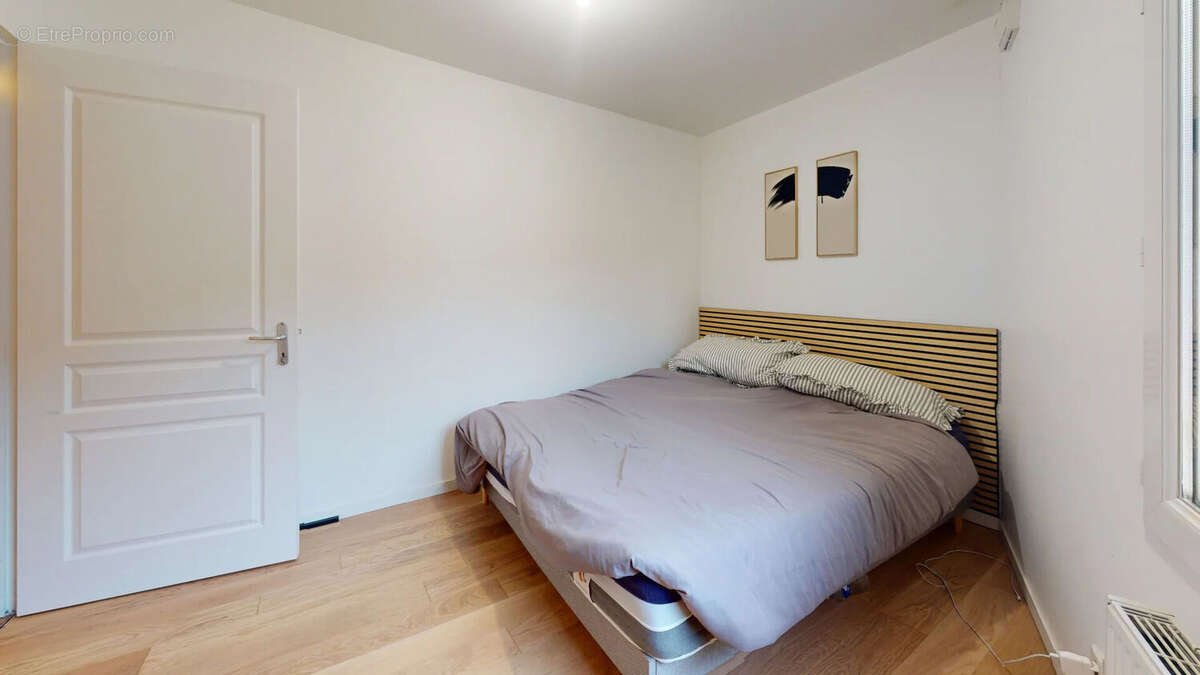 Appartement à GIERES