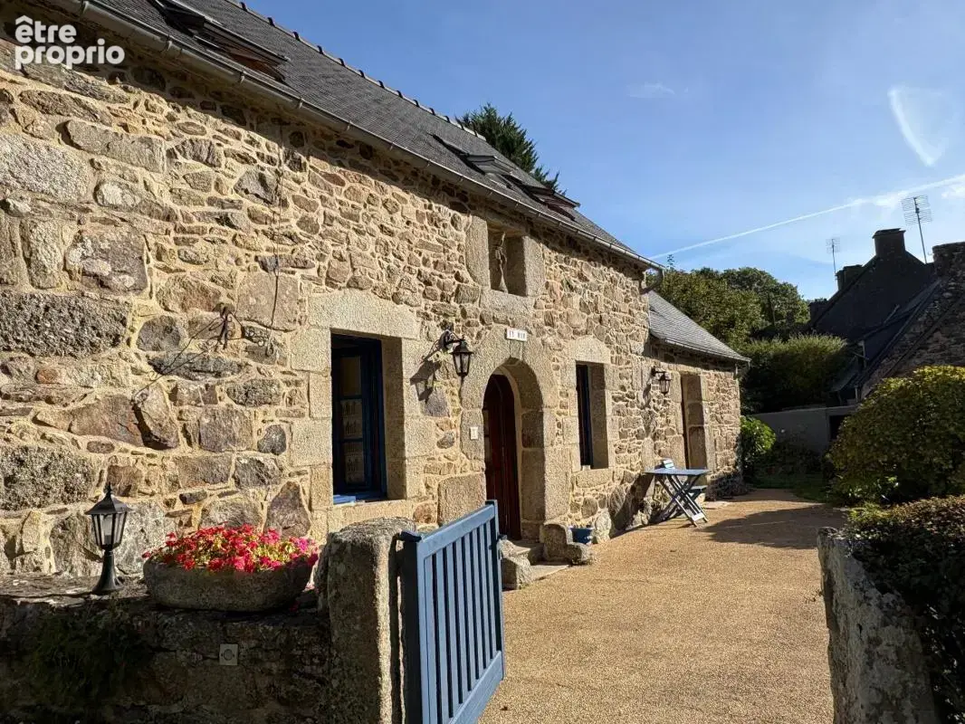 Maison à CALLAC